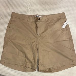 NWT Old Navy Womens Shorts size 18